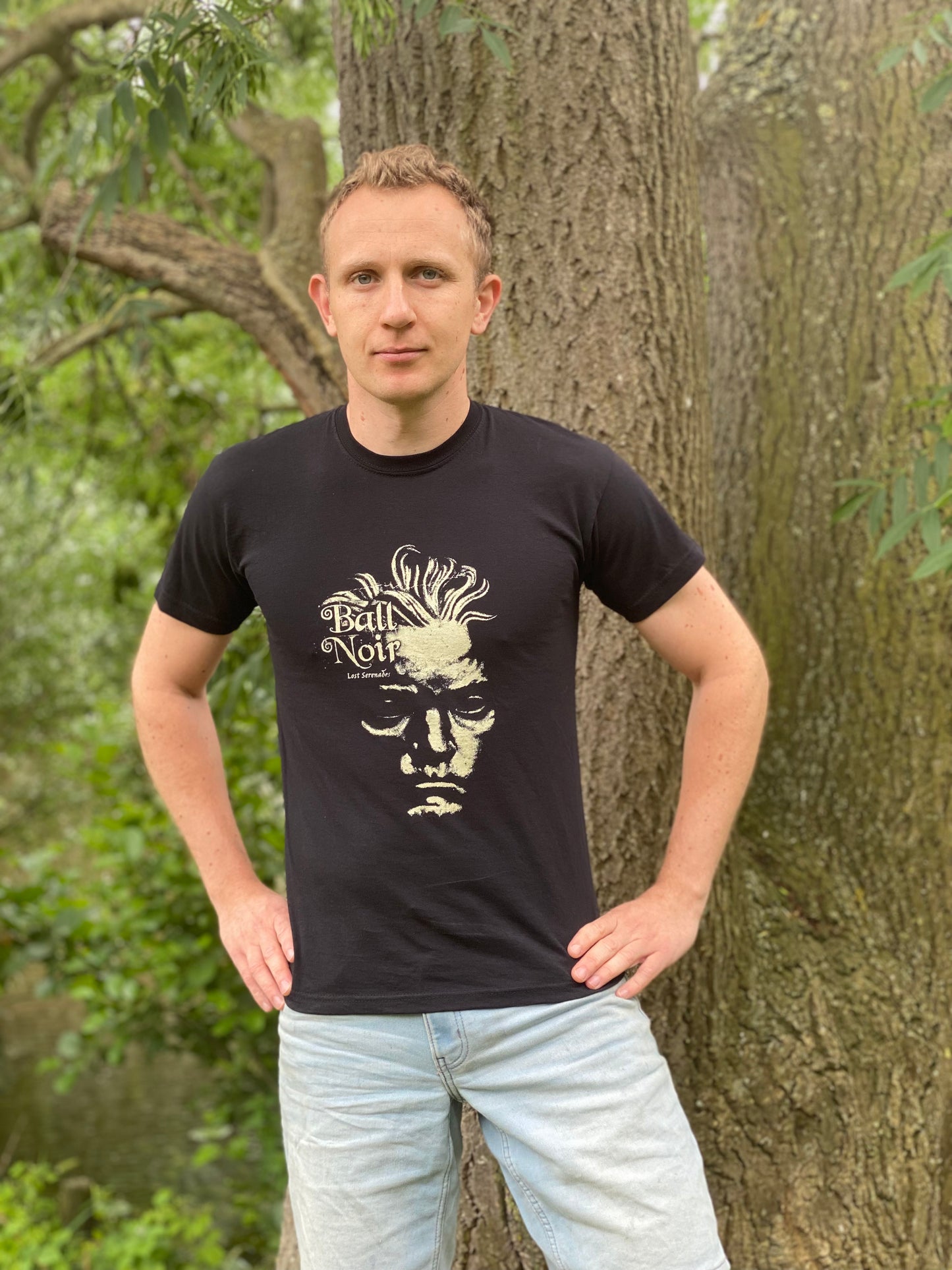 T-shirt - Lost Serenades